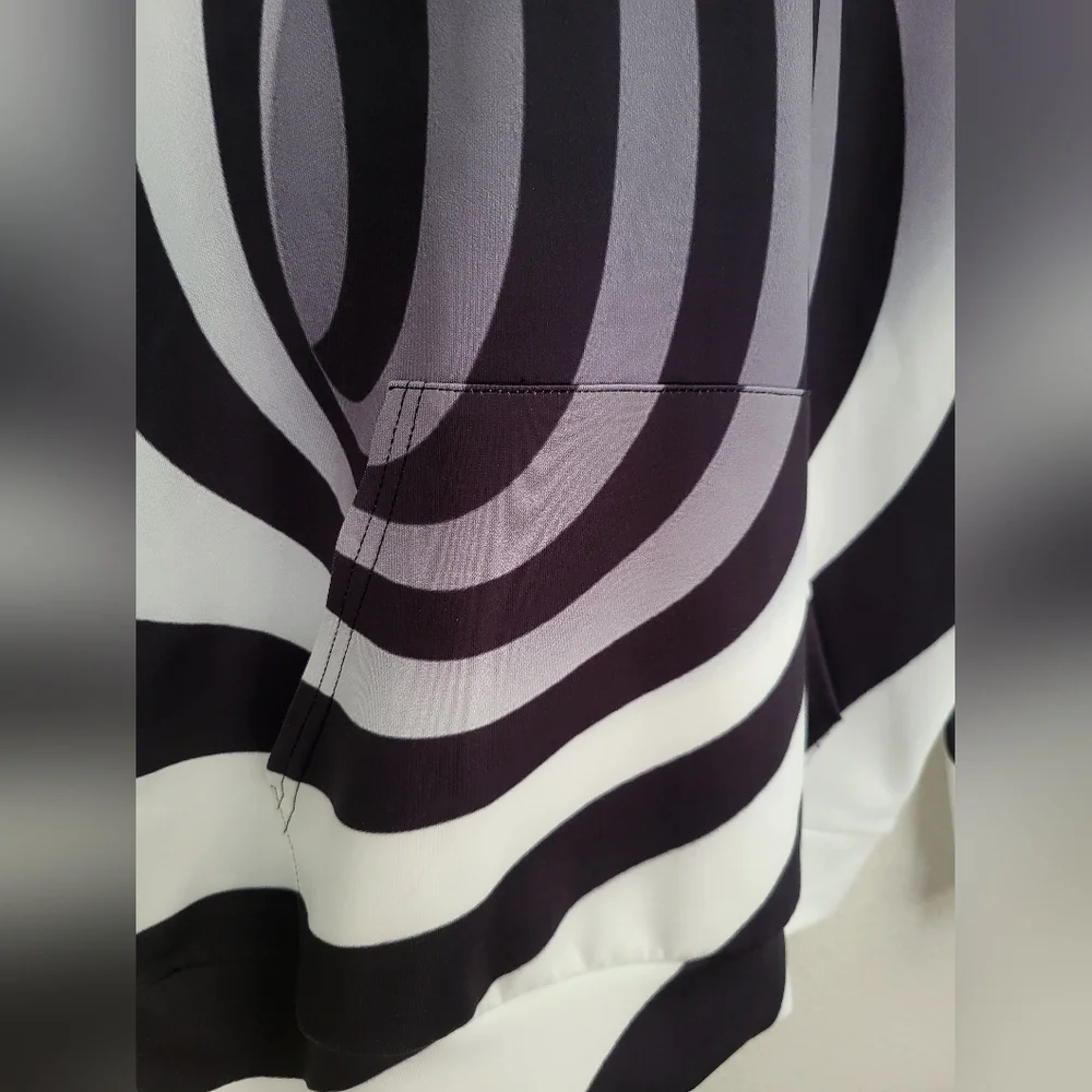 NewCosPlay 3D Vortex White/Black/Gray Youth Medium Hoodie